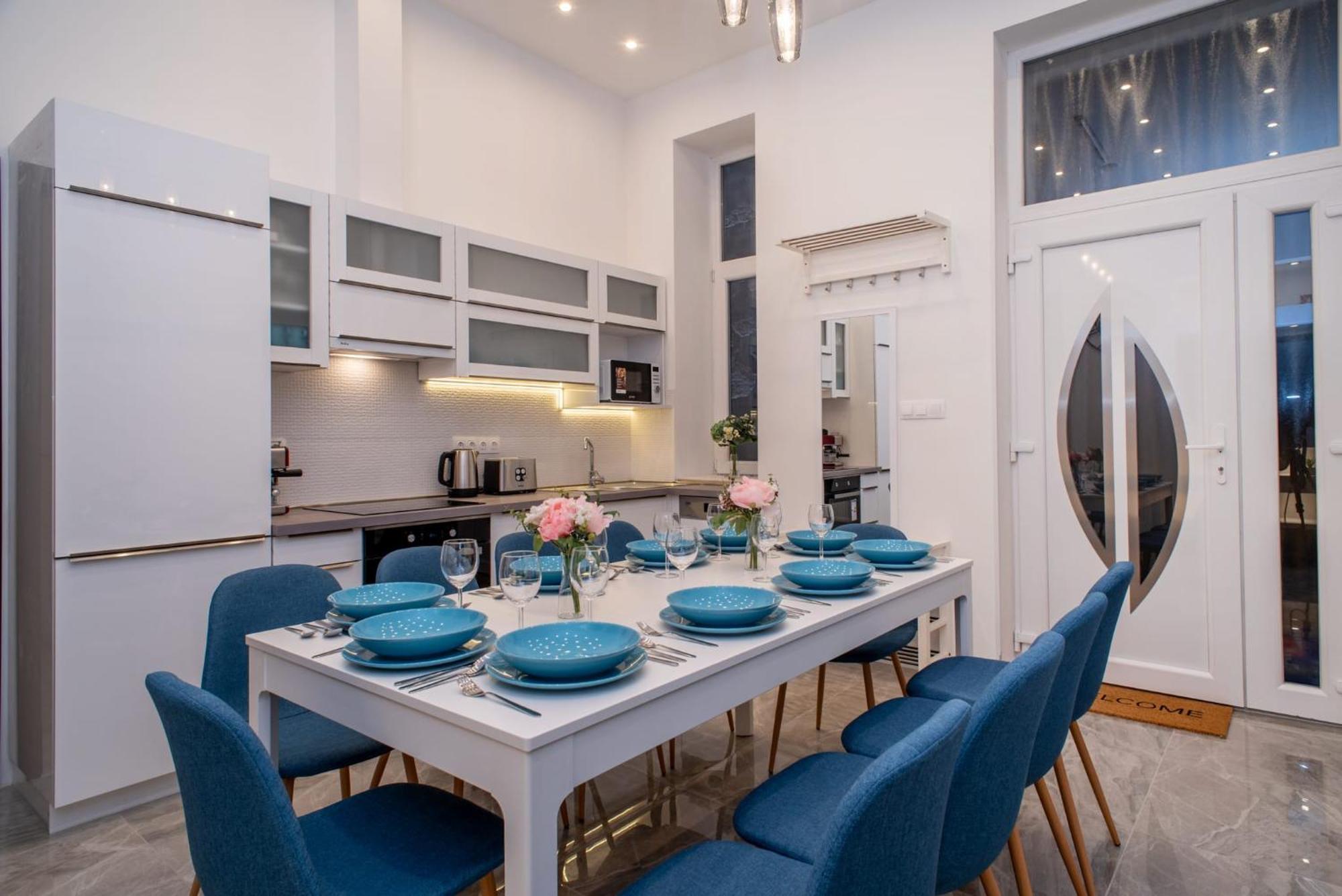 Very Central New And Large Ac Apartment Boedapest Buitenkant foto