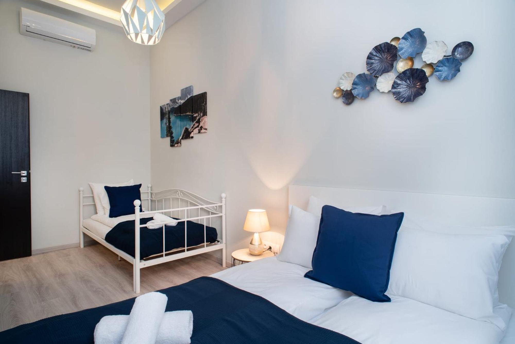 Very Central New And Large Ac Apartment Boedapest Buitenkant foto