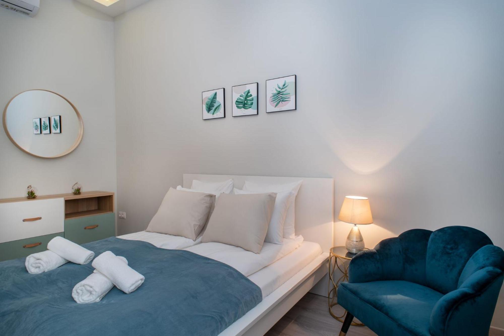 Very Central New And Large Ac Apartment Boedapest Buitenkant foto